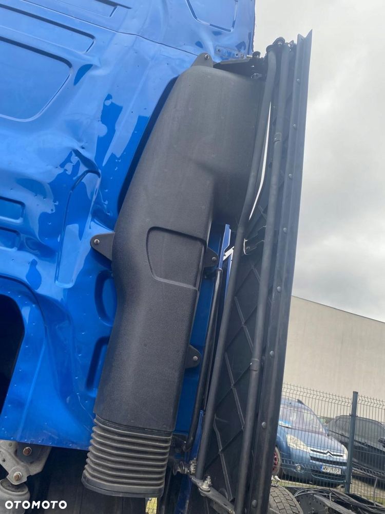 SPOILER ZAKABINOWY / OWIEWKA FORD F-MAX 500 EURO6 PRAWY PJC46E442K04BDHCBV - 2