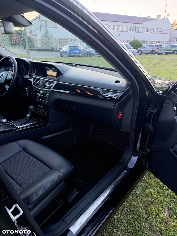 Mercedes-Benz Klasa E 220 CDI DPF BlueEFFICIENCY Automatik Avantgarde - 10