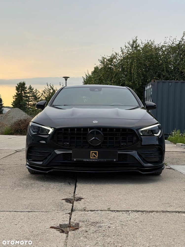 Mercedes-Benz CLA 250 AMG Line 7G-DCT - 1