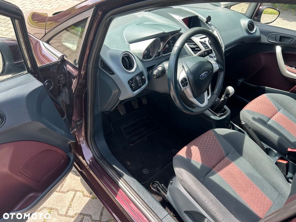 Ford Fiesta 1.4 Titanium - 9