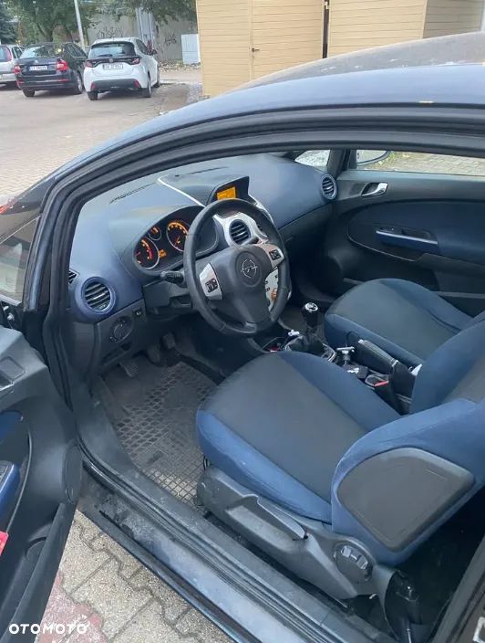 Opel Corsa - 4
