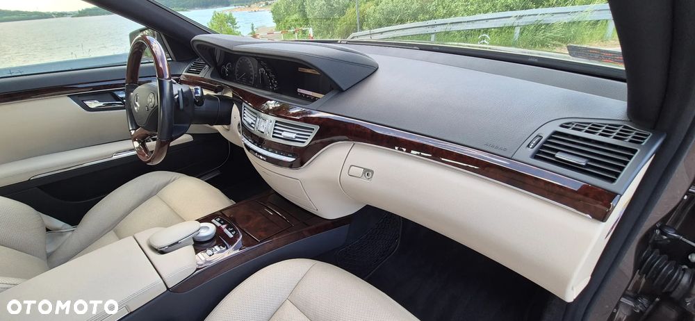 Mercedes-Benz Klasa S 500 BlueEFFICIENCY 4-Matic - 15