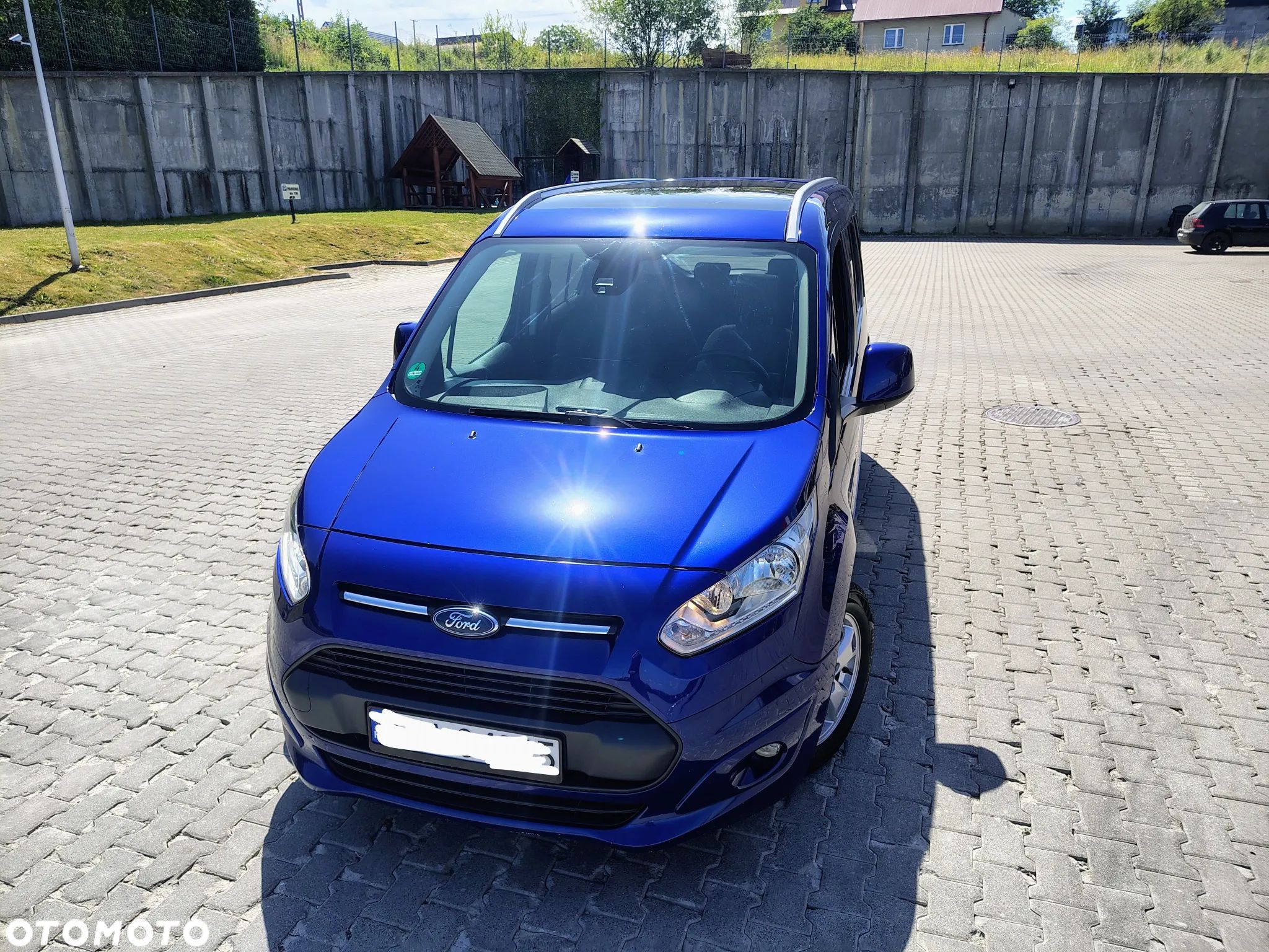 Ford Tourneo Connect Grand - 1