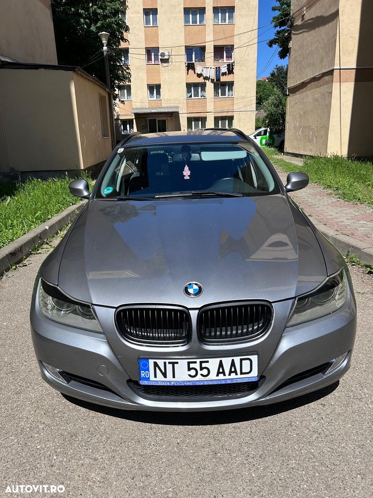 BMW Seria 3 318d - 1