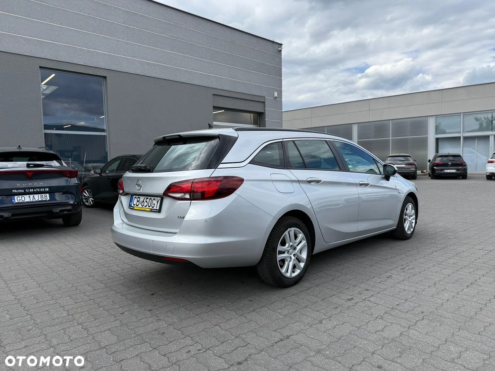 Opel Astra 1.6 CDTI Enjoy - 6