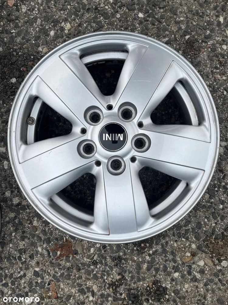 MINI ONE Standard - 24