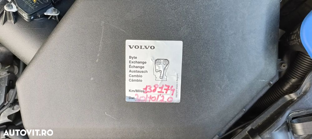 Volvo S60 D3 DRIVe Momentum - 9