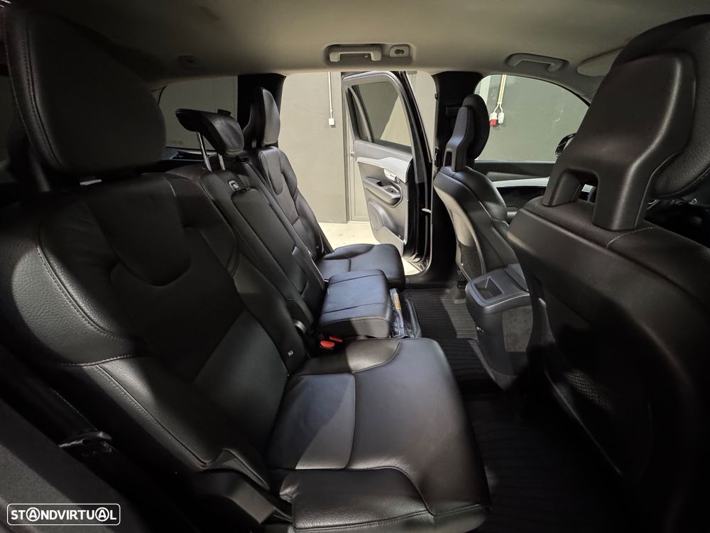 Volvo XC 90 2.0 D4 Momentum - 33