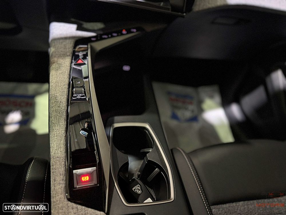 Peugeot 3008 1.2 Hybrid Allure e-DCS6 - 29