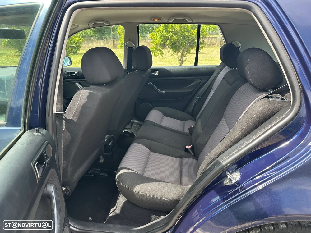 VW Golf 1.4i Confortline JE+AC - 18