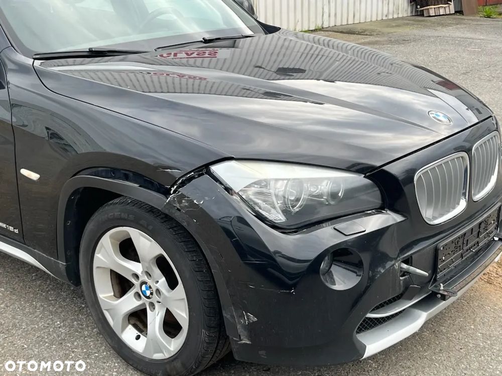BMW X1 xDrive18d Sport Line - 23