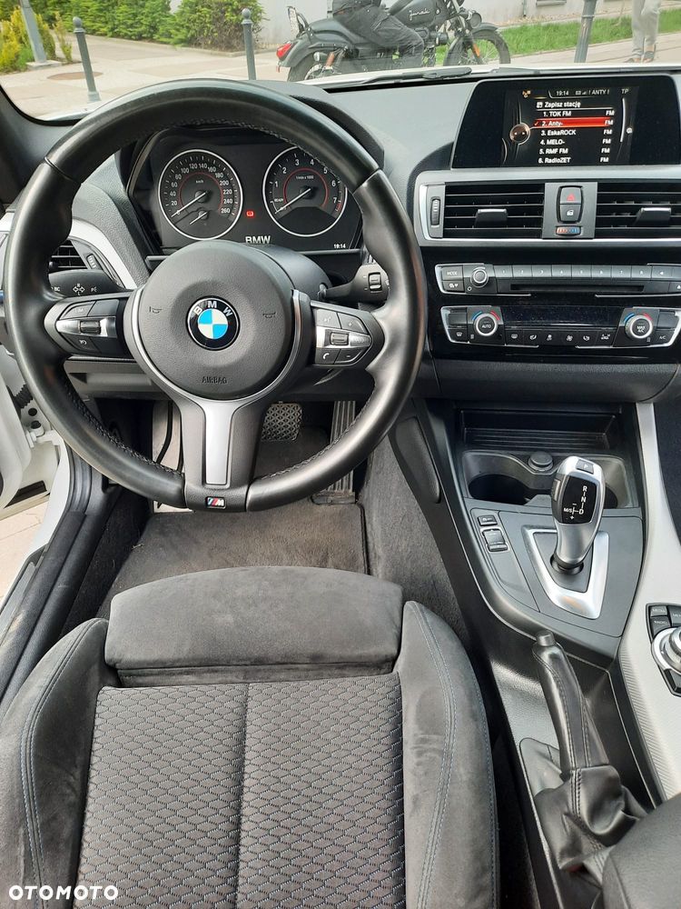 BMW Seria 1 118i GPF M Sport - 16