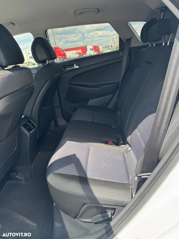 Hyundai Tucson blue 1.6 CRDi 2WD Pure - 19