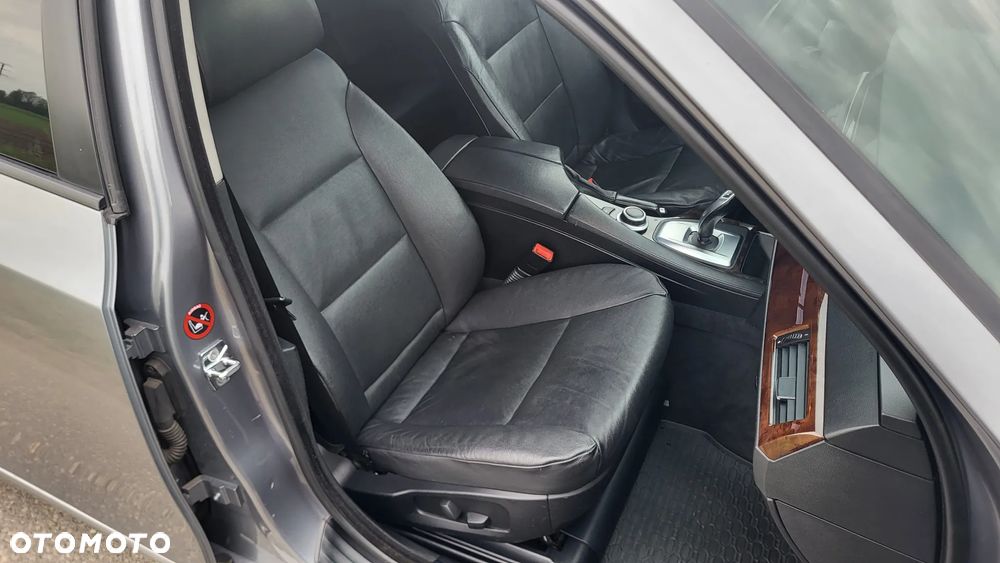 BMW Seria 5 535d - 13