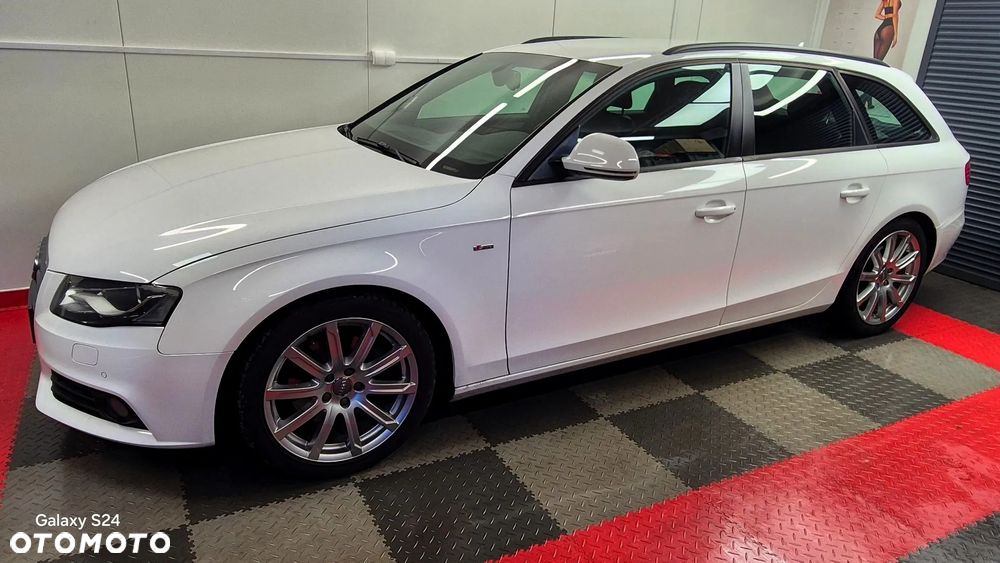 Audi A4 Avant 2.0 TFSI Attraction - 2