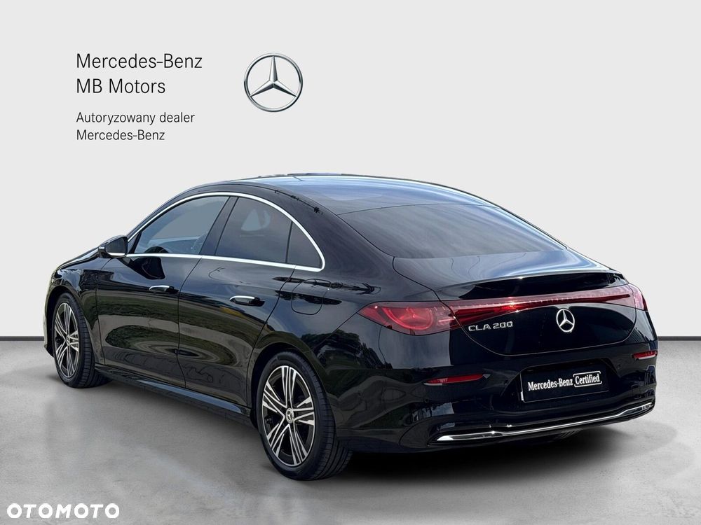 Mercedes-Benz CLA - 4