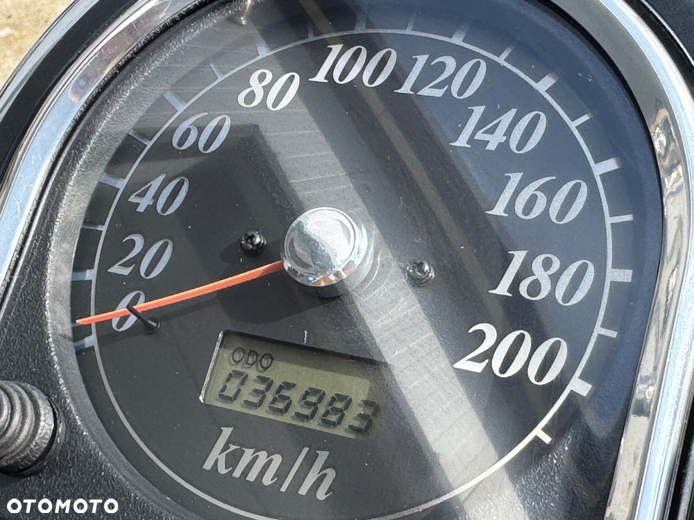 Suzuki VL 1500 Intruder LC - Boulevard C90 - 19