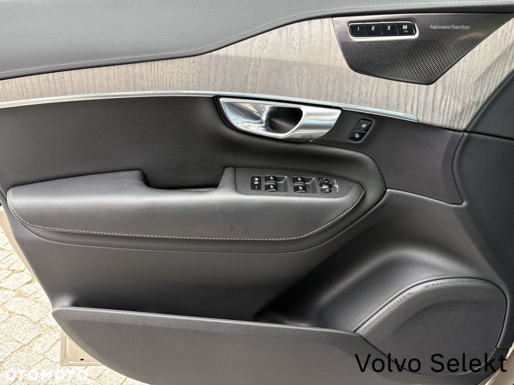 Volvo XC 90 - 17