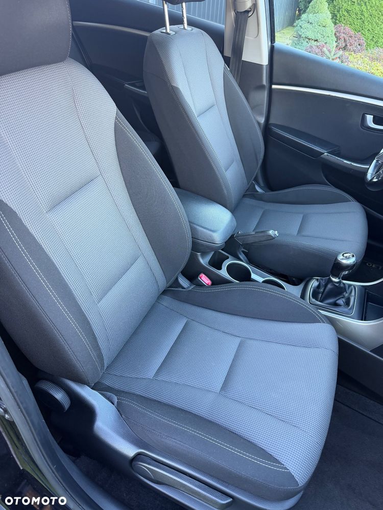 Hyundai i30 - 18