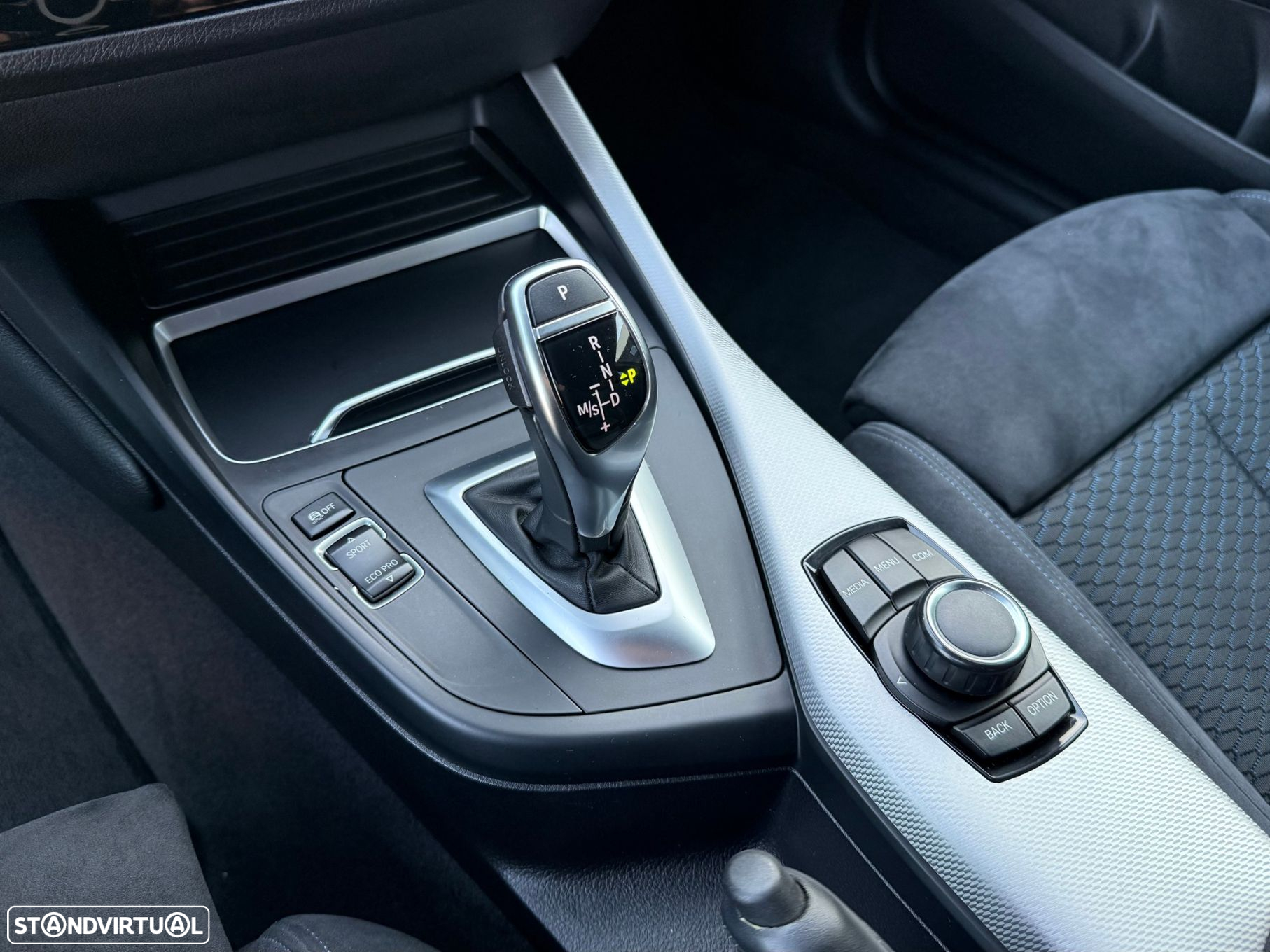 BMW 225 d Coupe Pack M Auto - 17