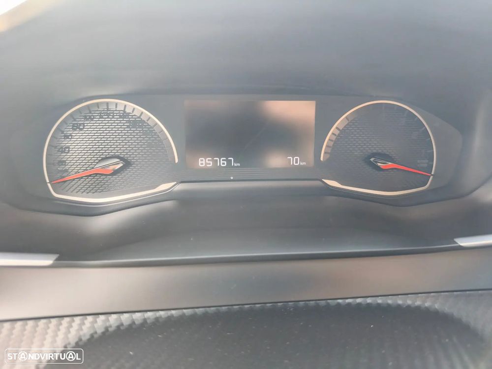 Peugeot 2008 1.5 BlueHDi Active Pack - 8