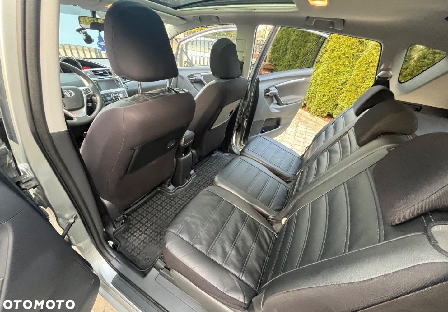 Toyota Verso - 37