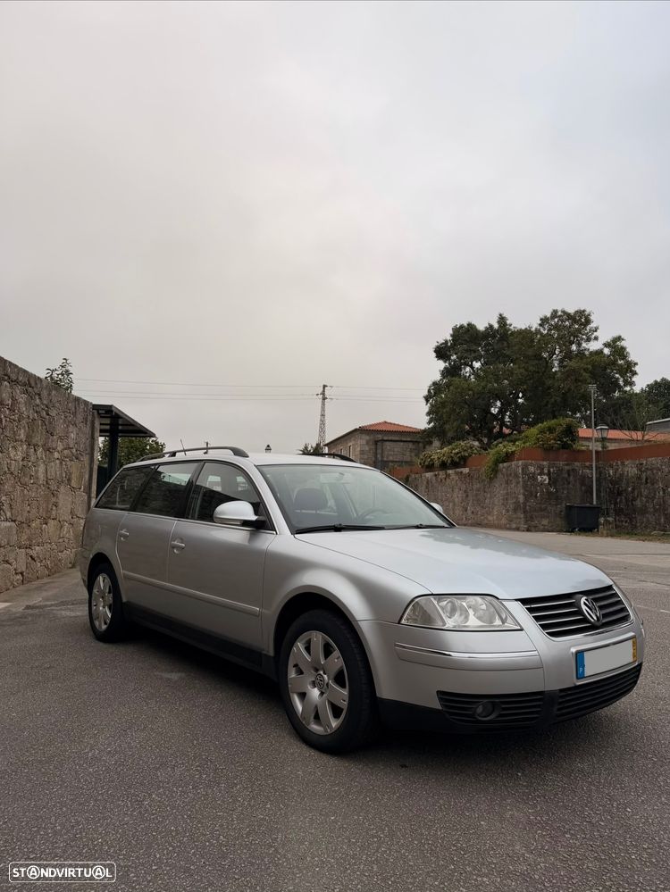 VW Passat Variant 1.9 TDi Trendline - 3