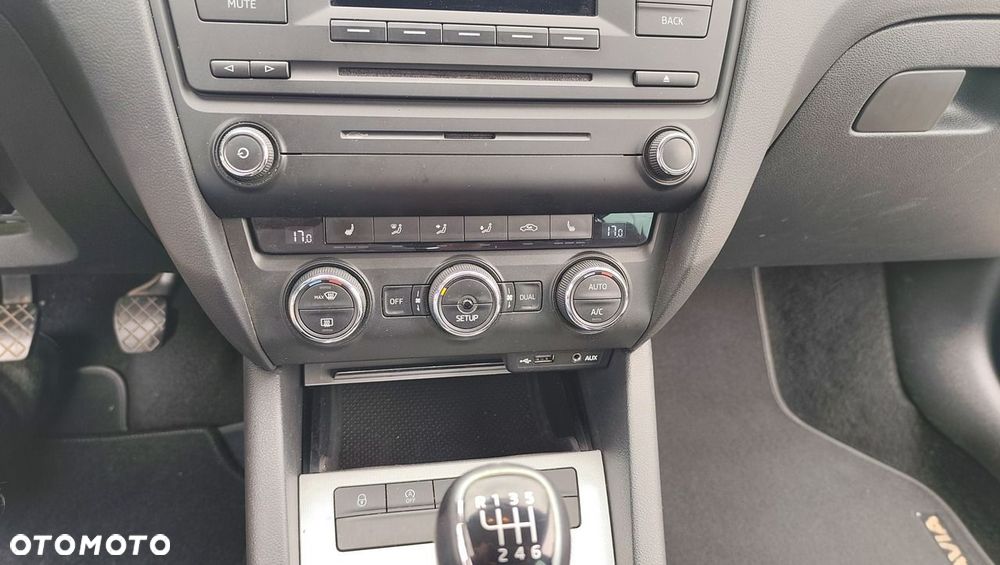 Skoda Octavia - 12