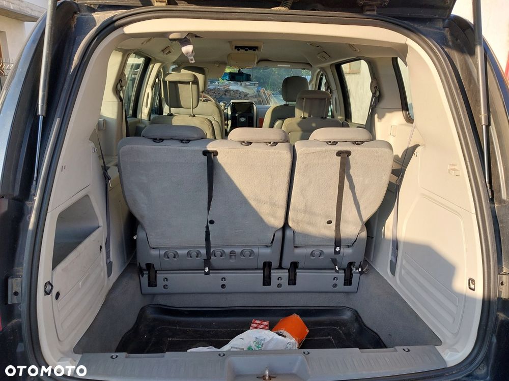 Chrysler Grand Voyager - 6