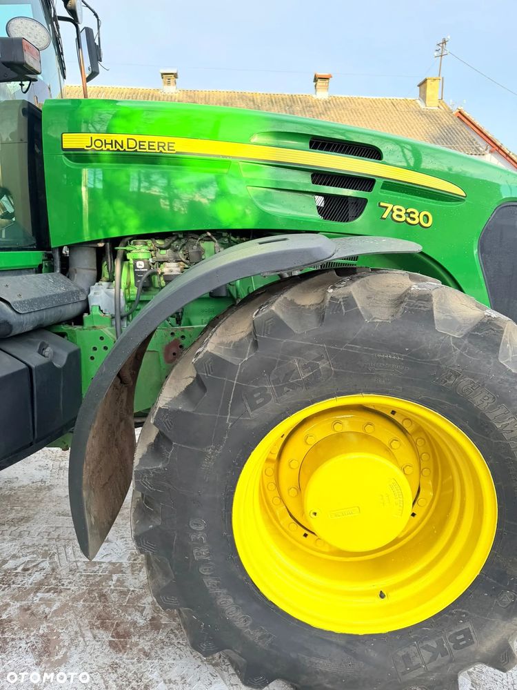 John Deere 7830 - 7
