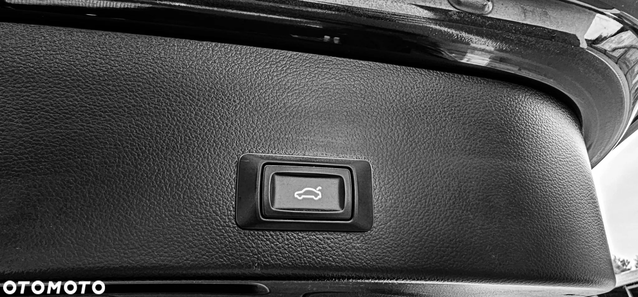 Audi A6 Avant 2.0 TDI Ultra S tronic - 9