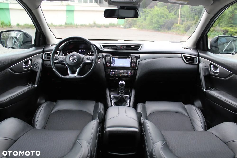 Nissan Qashqai 1.6 DCi Tekna EU6 - 18