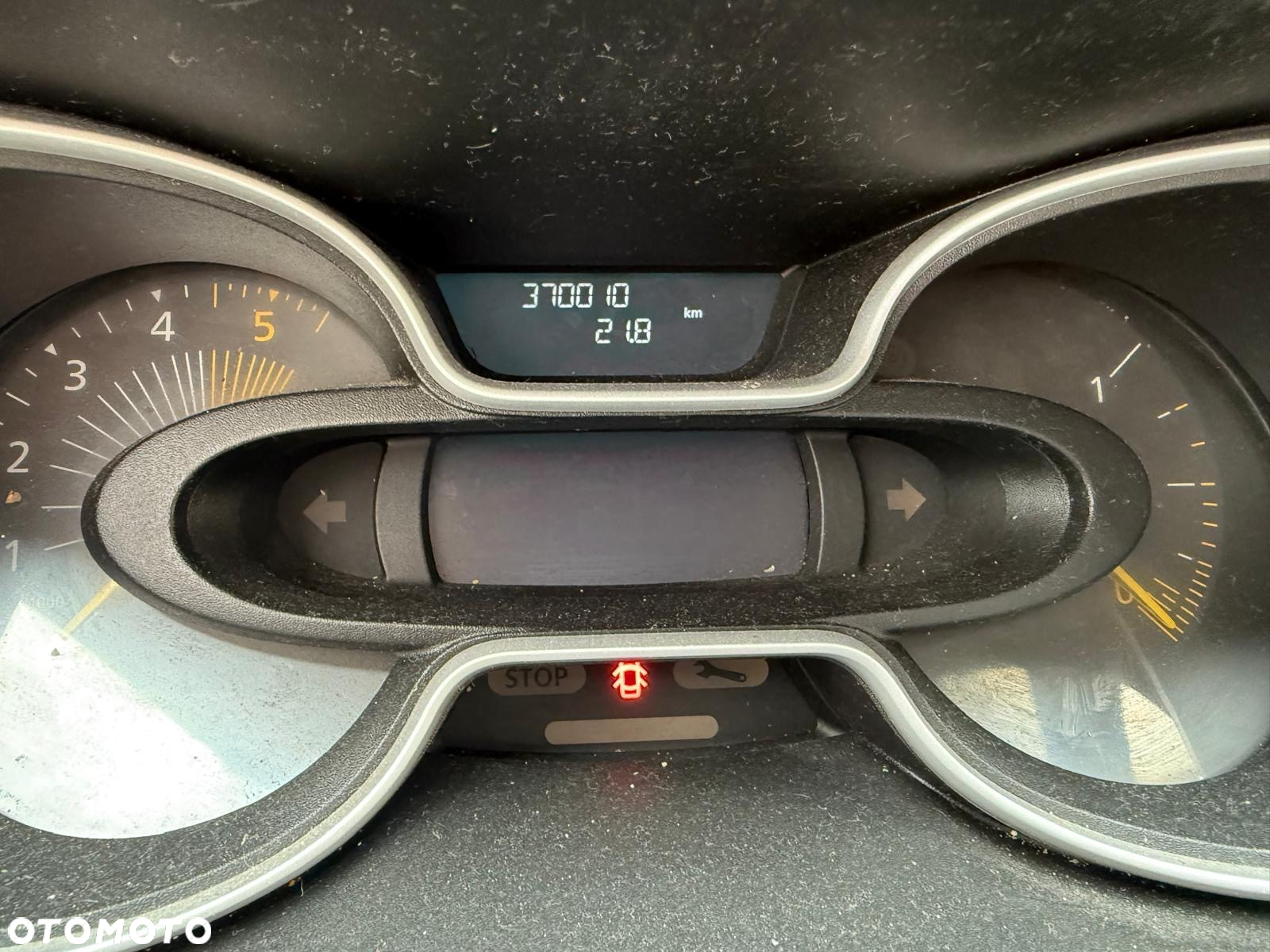 Renault Trafic - 8