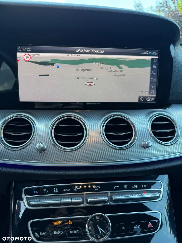 Mercedes-Benz Klasa E 300 de 9G-TRONIC Avantgarde - 40
