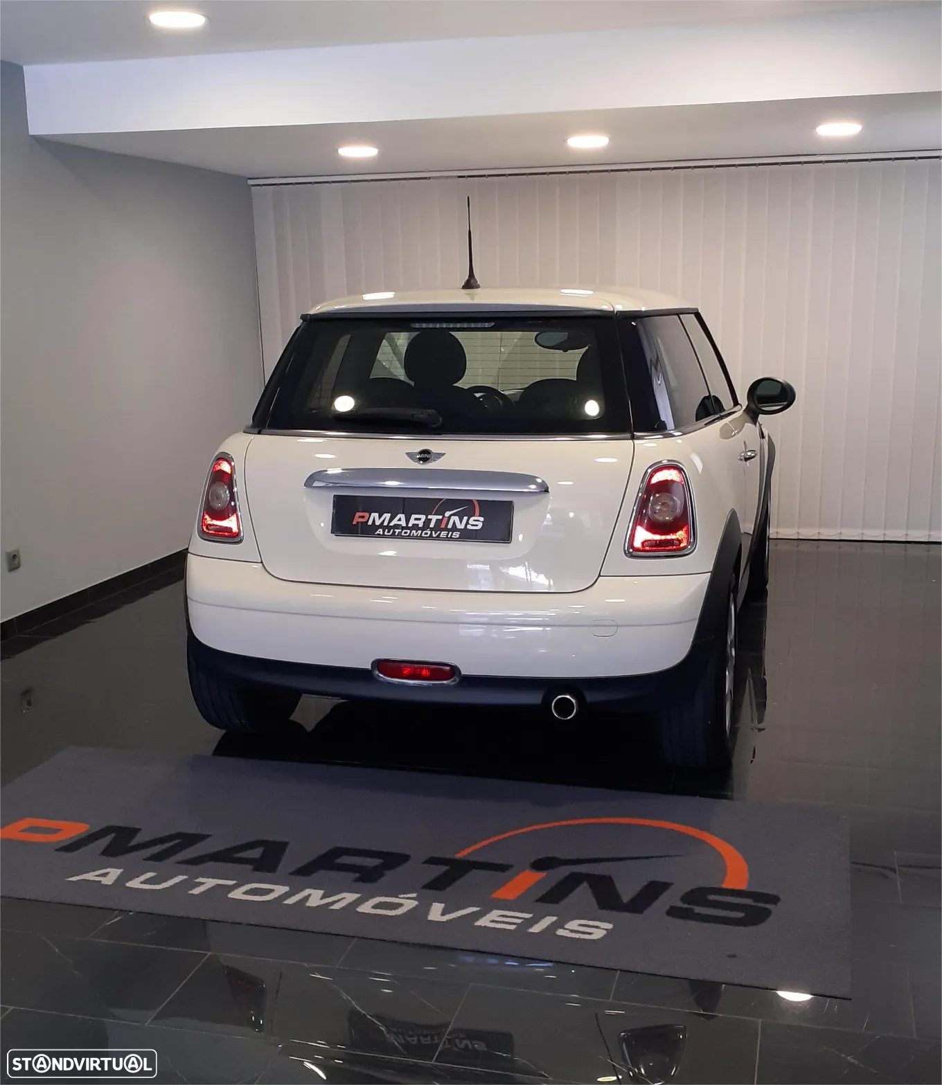 MINI 3 Portas One D - 4