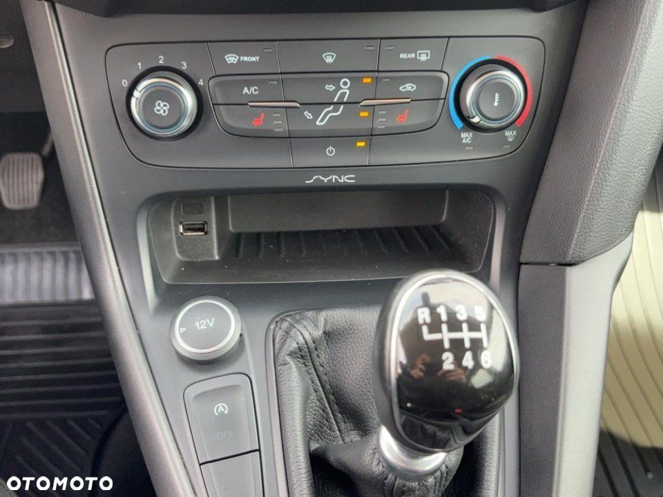 Ford Focus - 7