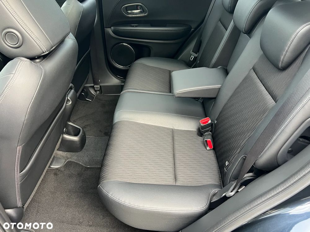 Honda HR-V 1.5 i-VTEC CVT Executive - 29