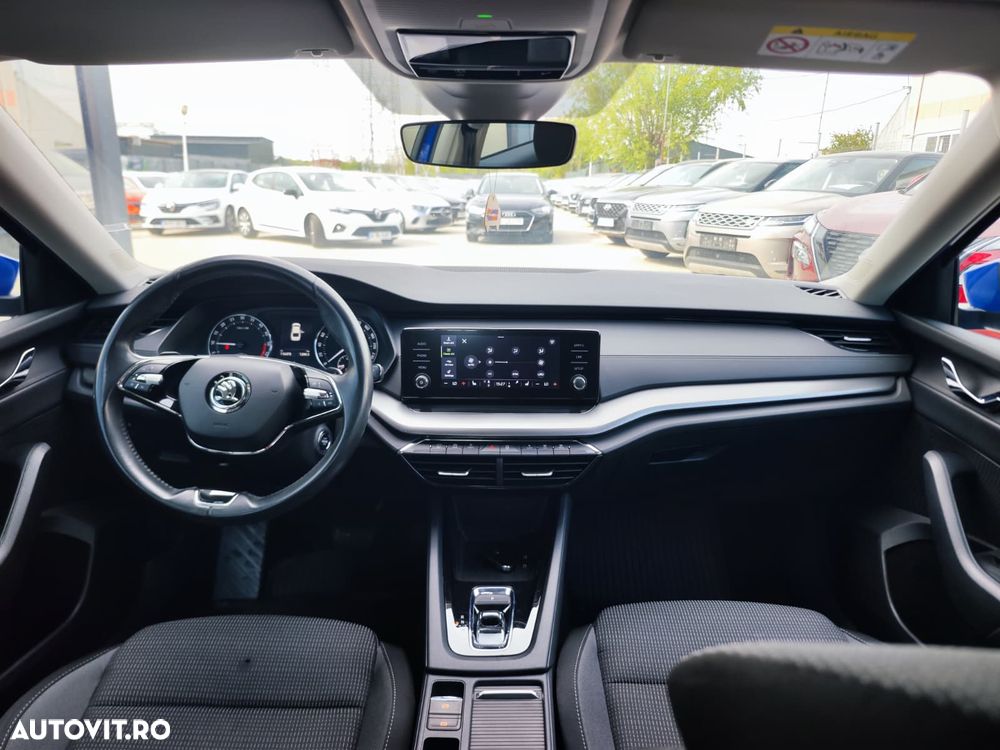Skoda Octavia 2.0 TDI DSG Ambition - 4