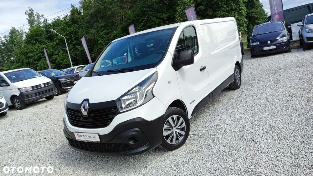 Renault Trafic - 14