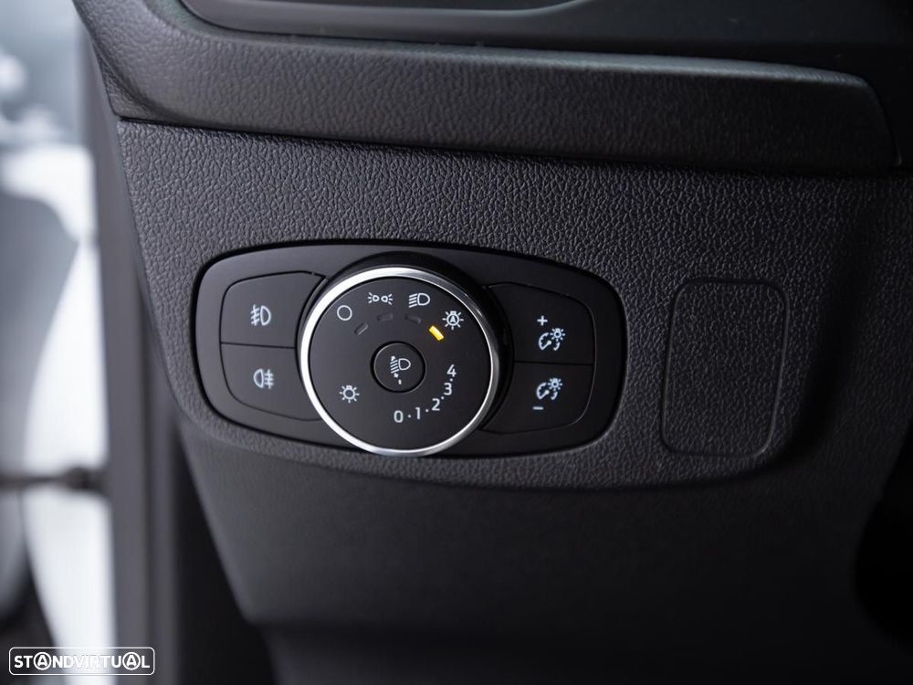 Ford Focus SW - 15