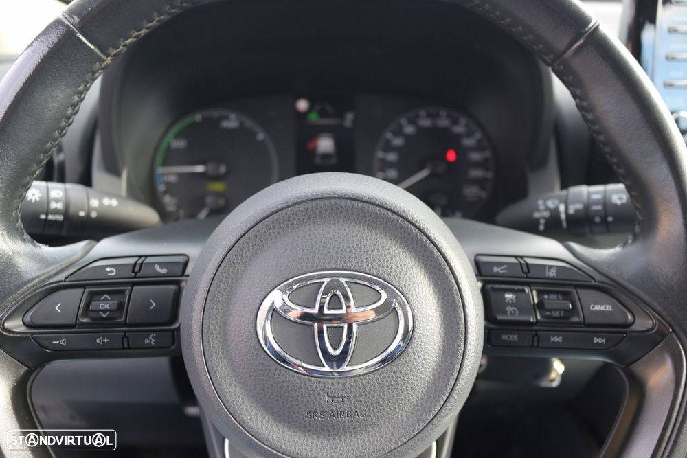 Toyota Yaris 1.5 HDF Comfort - 23