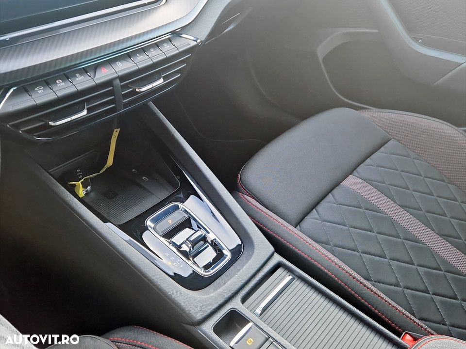 Skoda Octavia RS 2.0 TSI DSG - 18