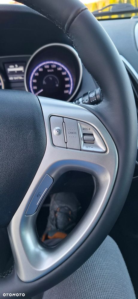 Hyundai ix35 - 16