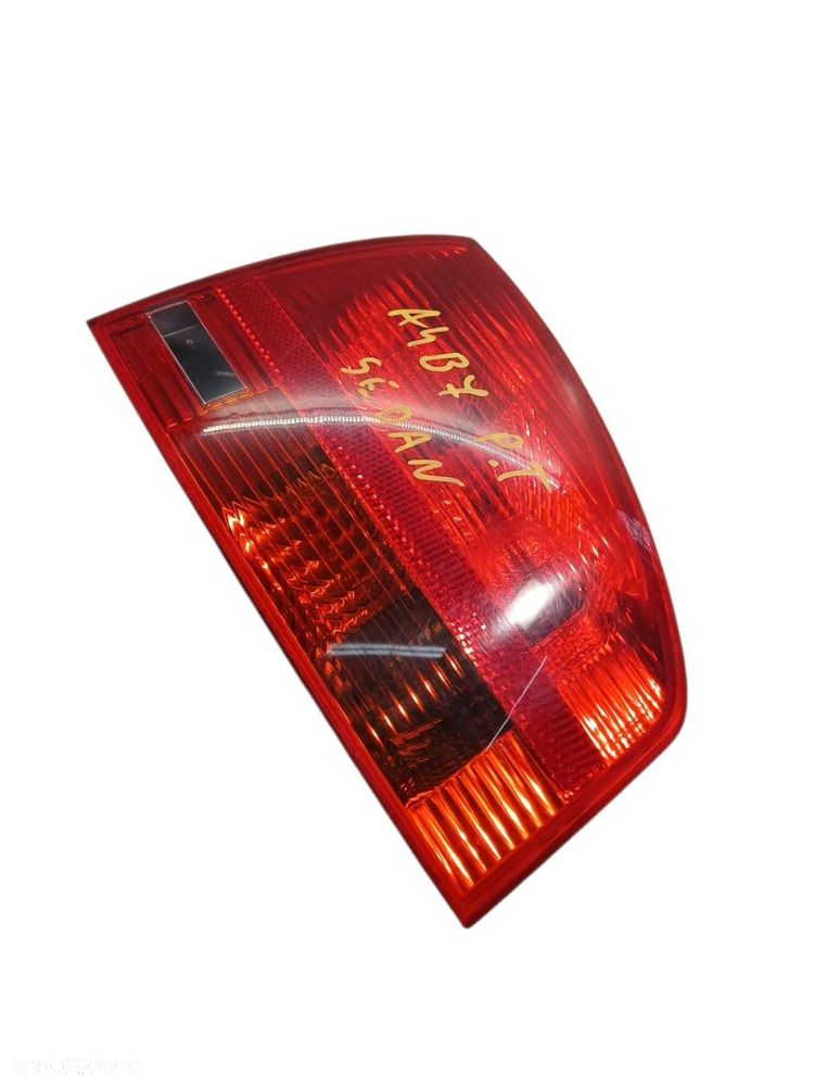 LAMPA PRAWA TYLNA TYŁ AUDI A4 B7 SEDAN 96503702 - 2