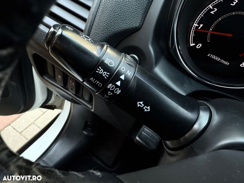 Mitsubishi ASX 1.6 Litre MIVEC Inform - 25