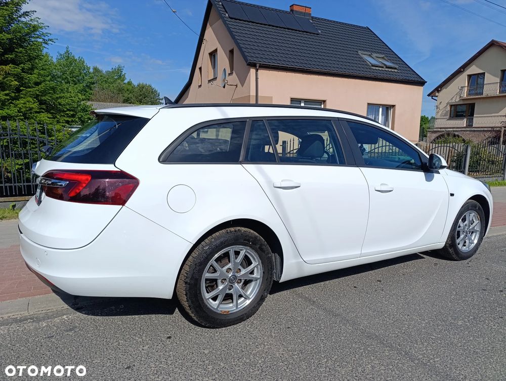 Opel Insignia - 29