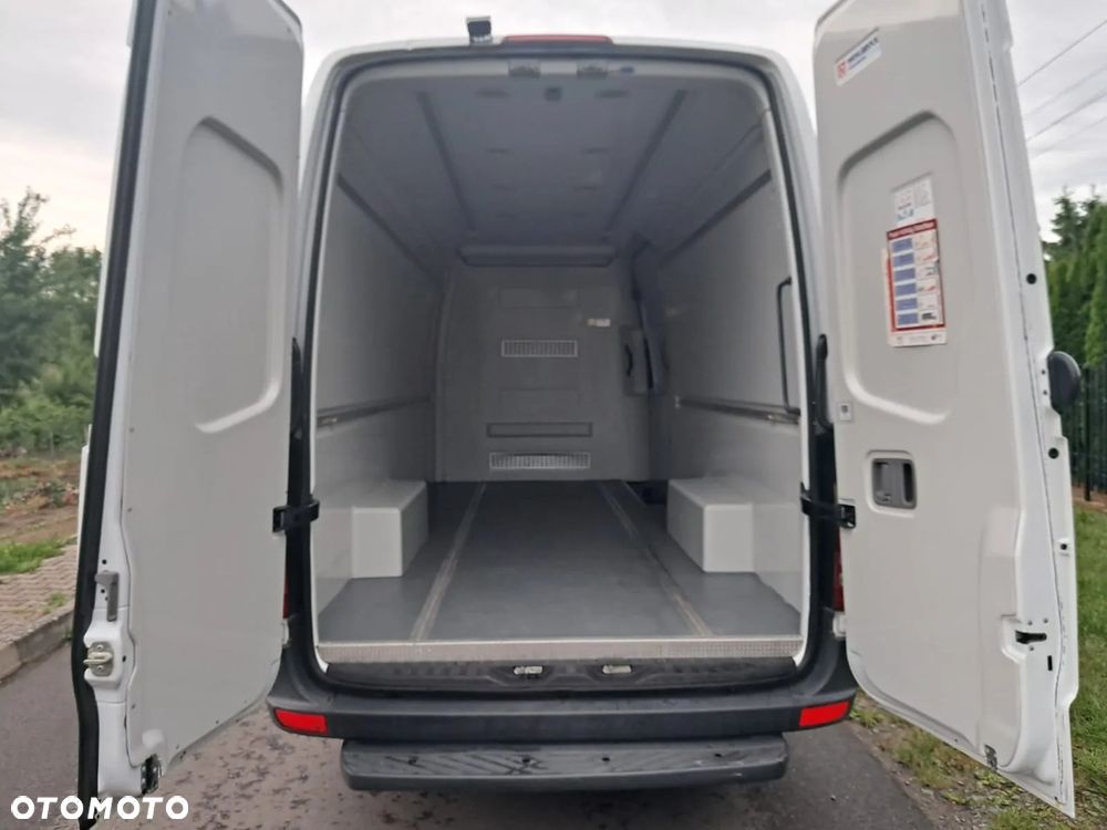 Mercedes-Benz Sprinter - 3