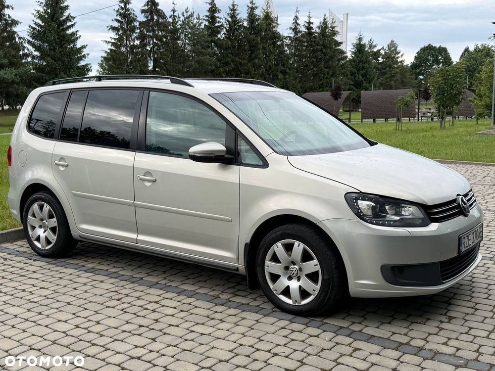 Volkswagen Touran - 2