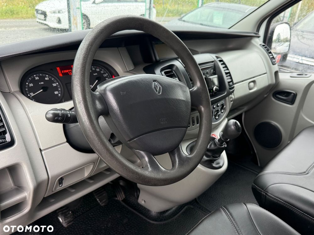 Renault Trafic - 24