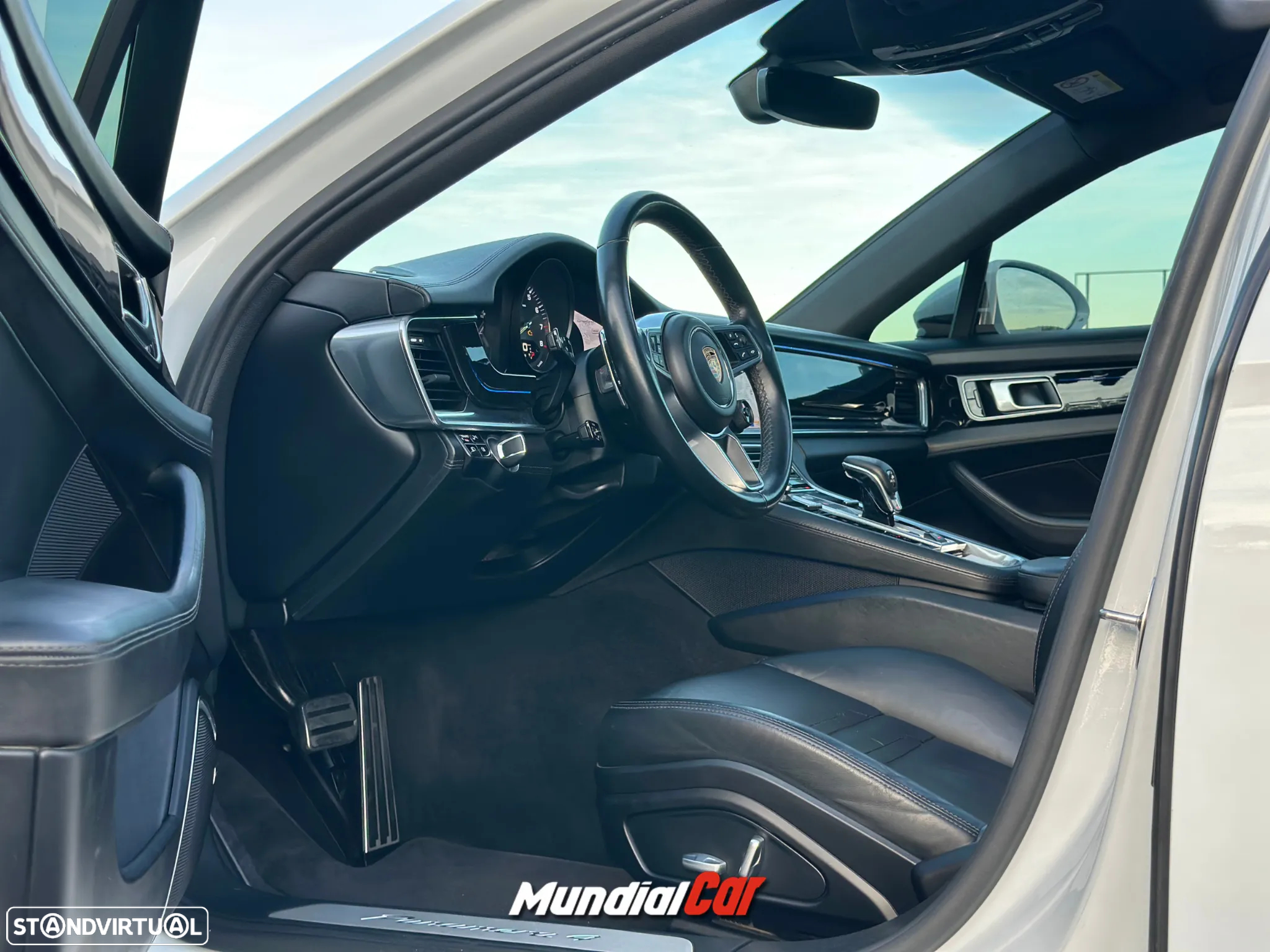 Porsche Panamera Sport Turismo - 28